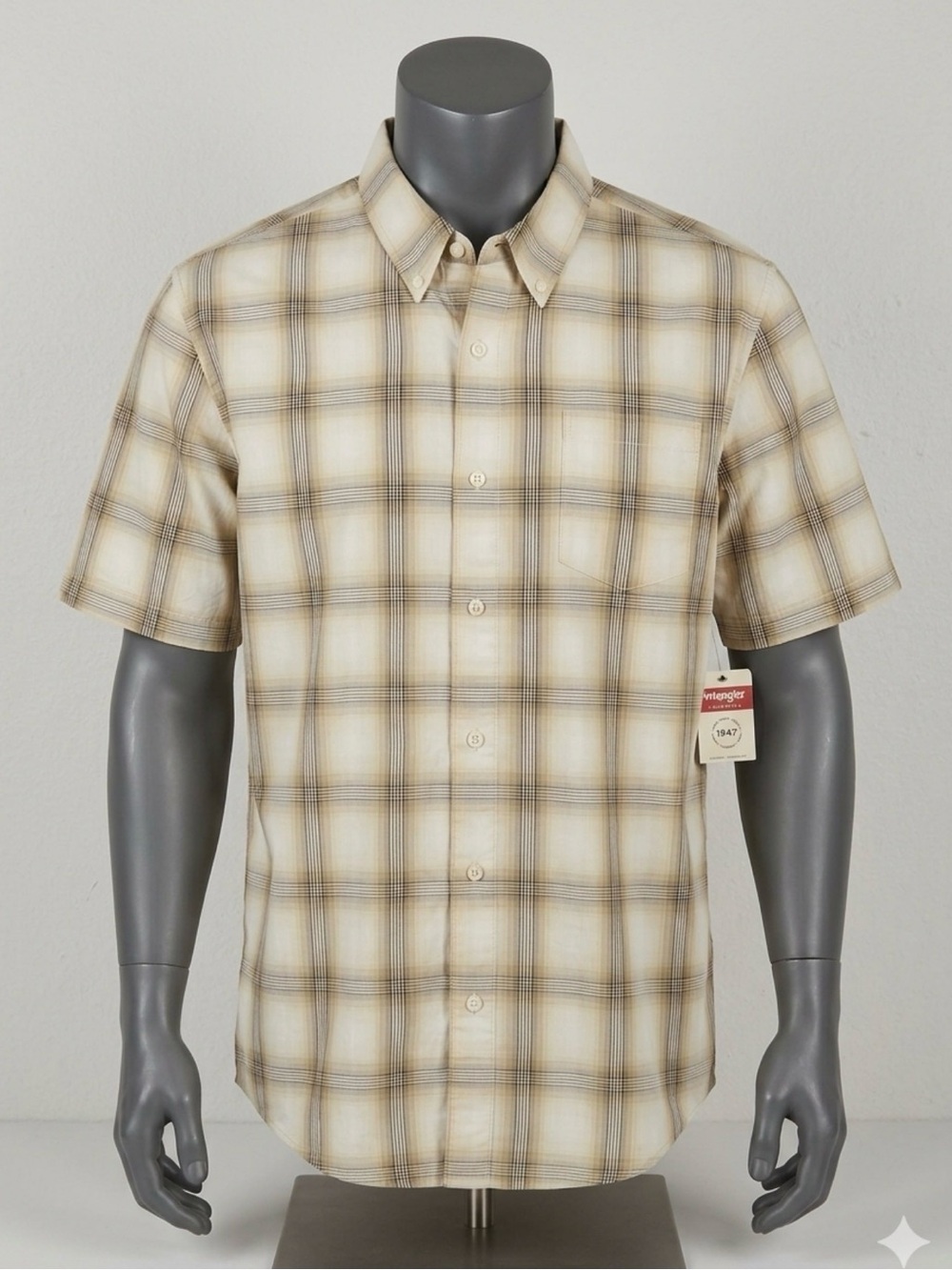 Wrangler Short Sleeve Plaid Button-Down Shirt in Beige and Brown